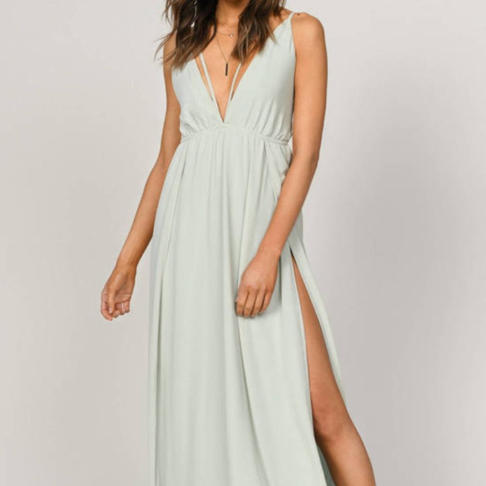 Plunging Maxi Dress - M / Green/Sage